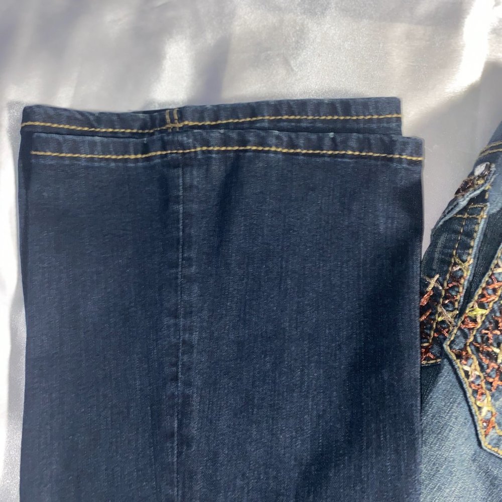 NWT SEVEN7 Premium flare leg jeans - Picture 7 of 9